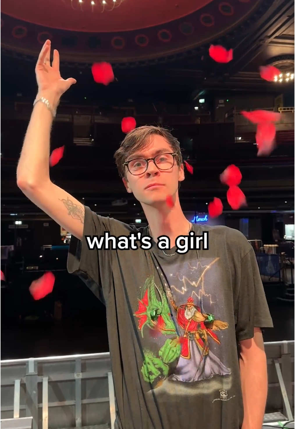 Starting off the new year asking the real questions… 🤔  #laufey #fromthestart #laufeycover #confetti #indieband #newmusic #gender #indiemusic