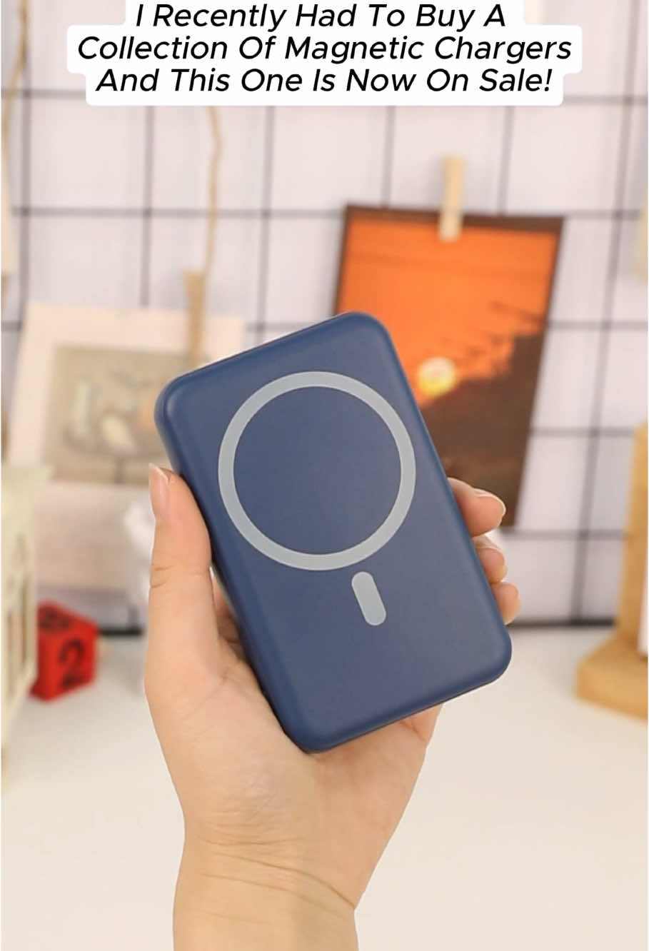 A mobile power that supports both wireless and wired charging, you deserve it!#magneticharger #powerbank #wireless #charger #portablecharger #fyp #viral #TikTokShop #applephone #androidphone 