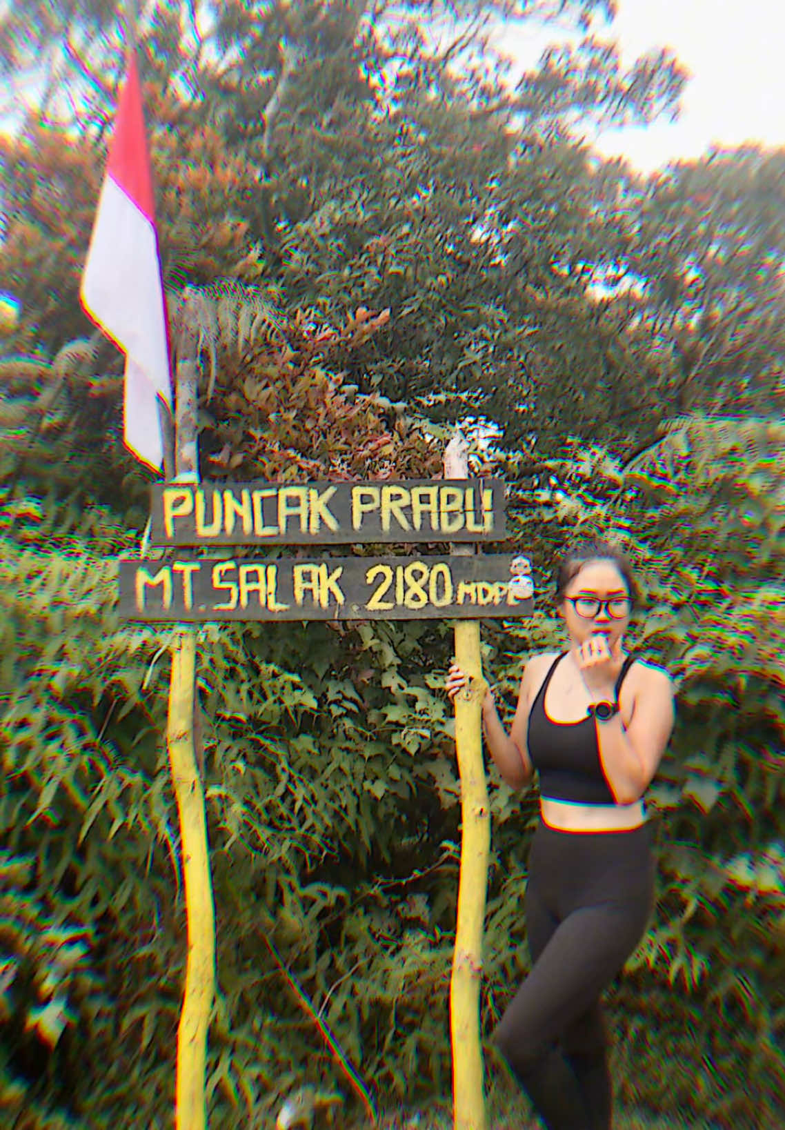 Replying to @reyzamaru yah jangan samain fisik kita dong :(  #Hiking #fypシ゚ #pendaki #pendakigunung #fypシ゚viral 