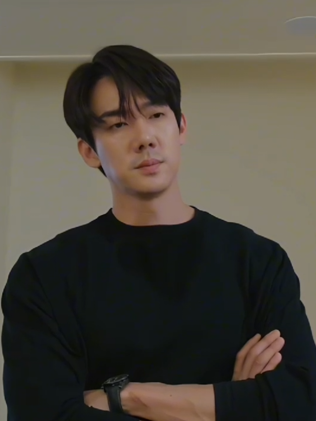 HIM 🧎‍♀️🧎‍♀️ #yooyeonseok #actor  #whenthephonerings #fyp 