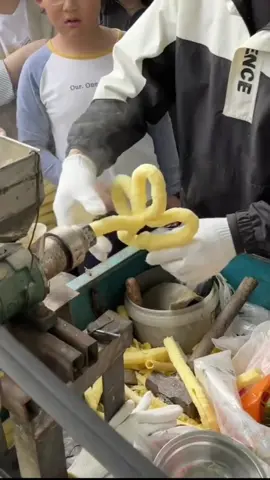 Rolling Popcorn: Camilan Unik yang Viral di Tiongkok #makananviral #snack #jagung 