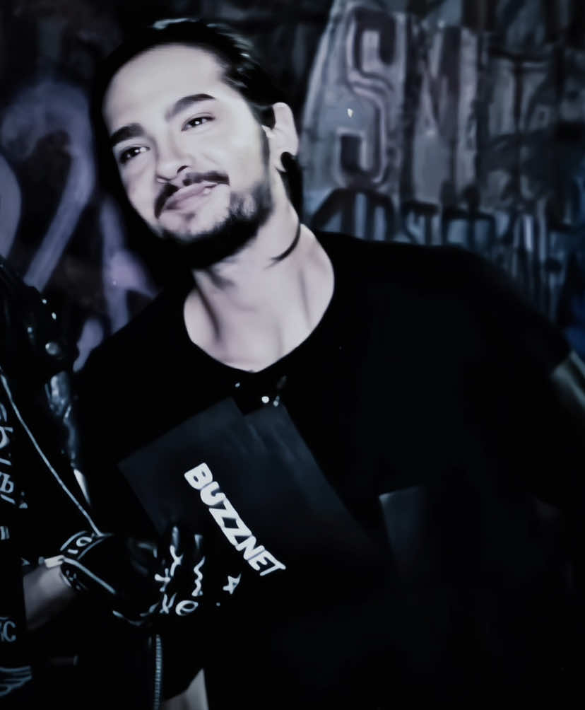 #TOMKAULITZ I understand you girl 😔#tomkaulitzedit #xcyzba #2000s #fy #tokiohotel 