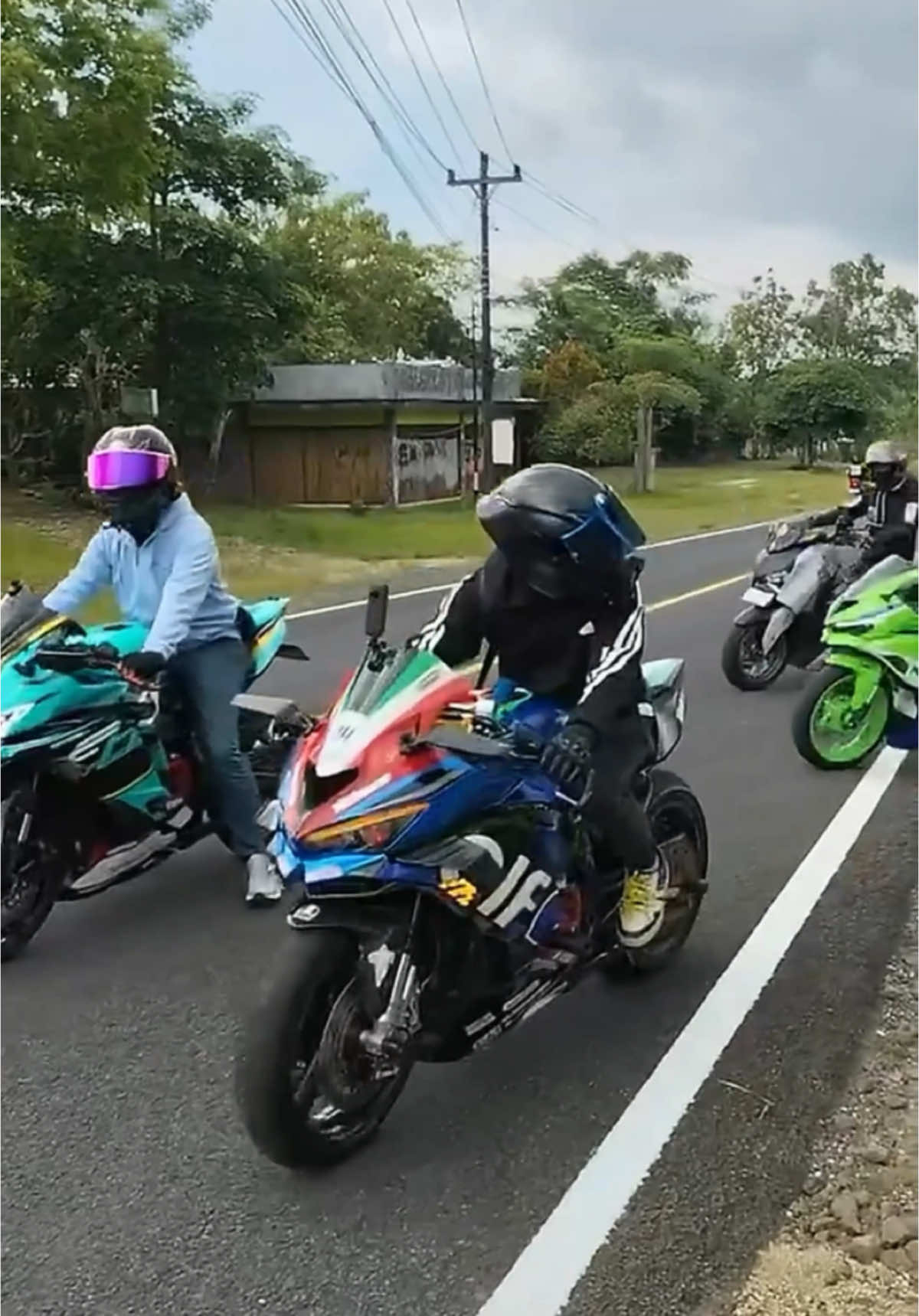 Manasin orang dulu 😆 #zx25 #zx25r #zx6r #zx10r #zx25r4cylinder #fyp 