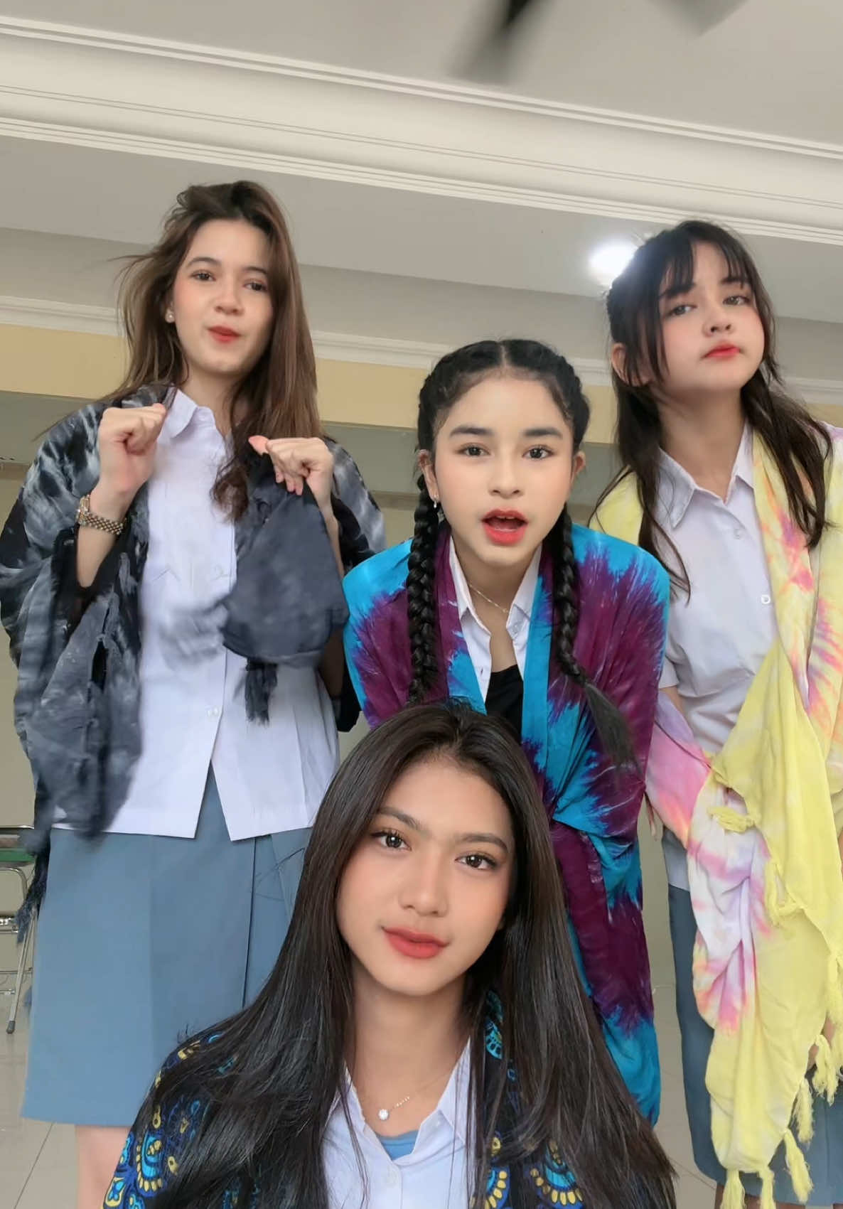 ASMARA GEN Z SETIAP HARI JAM 18.15 DI SCTV