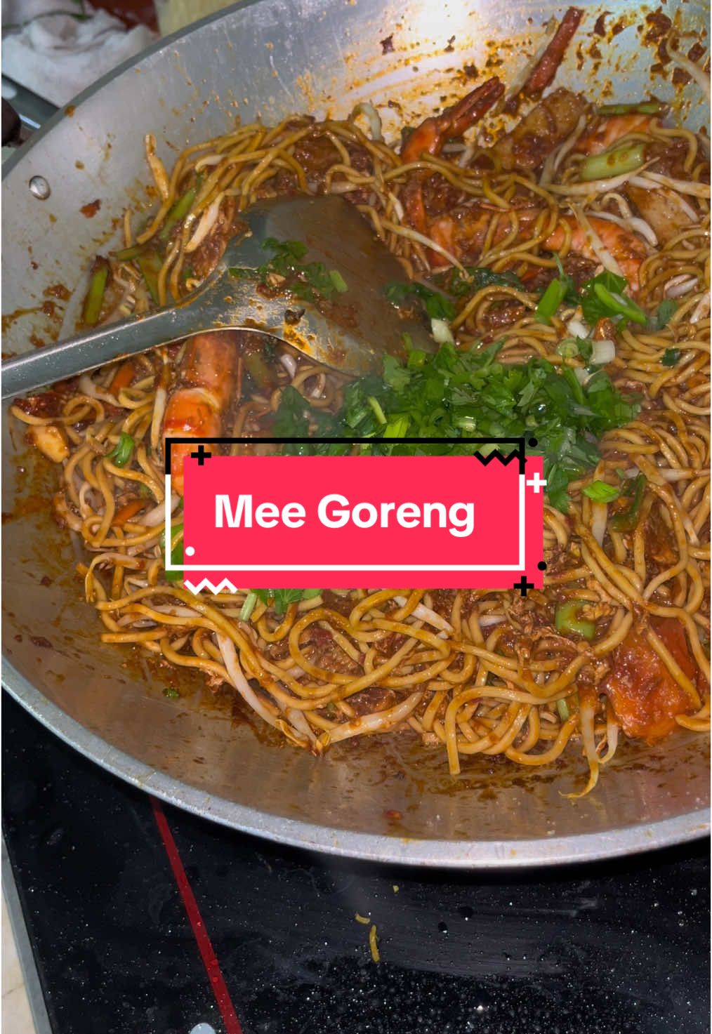 The legendary Mee Goreng.  Resepi by My Mother. Alhamdulillah setelah 11tahun kawen, ni lah resepi yang diguna setiap kali buat mee goreng. Tak sangka ada orang suka sampai teringat2. Allah yang bagi sedap tu.  Alhamdulillah #meegoreng #resepisimple #resepimak #foodiesoftiktok #resepimudahsimple #sedaptakbolehbawakbincang #resepi #potluck #potluckidea #meegorengbasah #meegorengmamak 