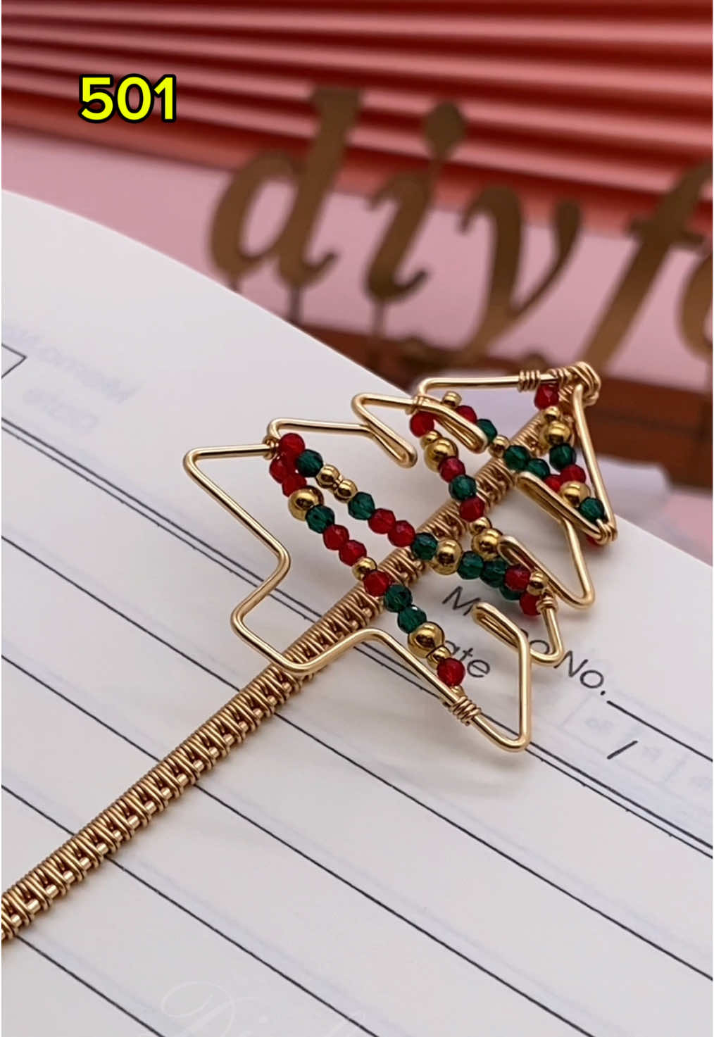 Go to my materials shop type 501 to get the same materials ✨🎄🎀#handmade#jewellery#wirewrap#DIY#diygift #bookmark #tutorial