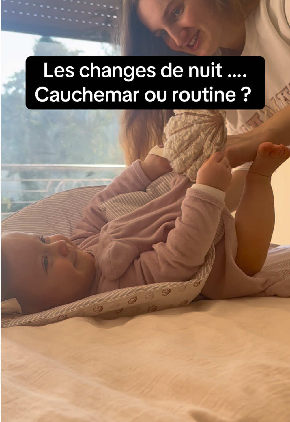 Une vraie révolution pour les parents fatigués ! ☺️ #babybamboo #listedenaissance #tapisàlanger #voyageavecbebe #mumsoftiktok #nightroutine #bébé #viral #changerbébé #changementdecouches 