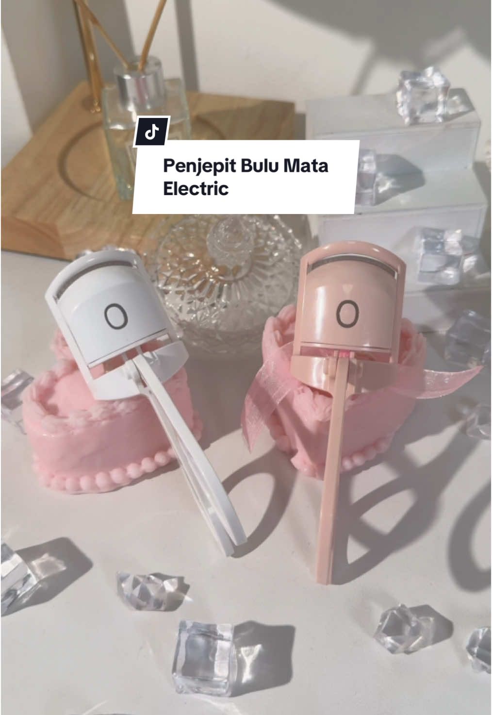 Penjepit bulu mata elektrik yang bikin bulu mata langsung lentik  #MAANGE #MAANGEbeauty #MAANGEtools #viral #pilihbrushpilihMAANGE #racuntiktok #makeup #recommendations #rekomen #maangebrush #brush #maangesetbrush #makeuptools #brushmakeup #makeupbrush #electriceyelashcurler #penjepitbulumata 