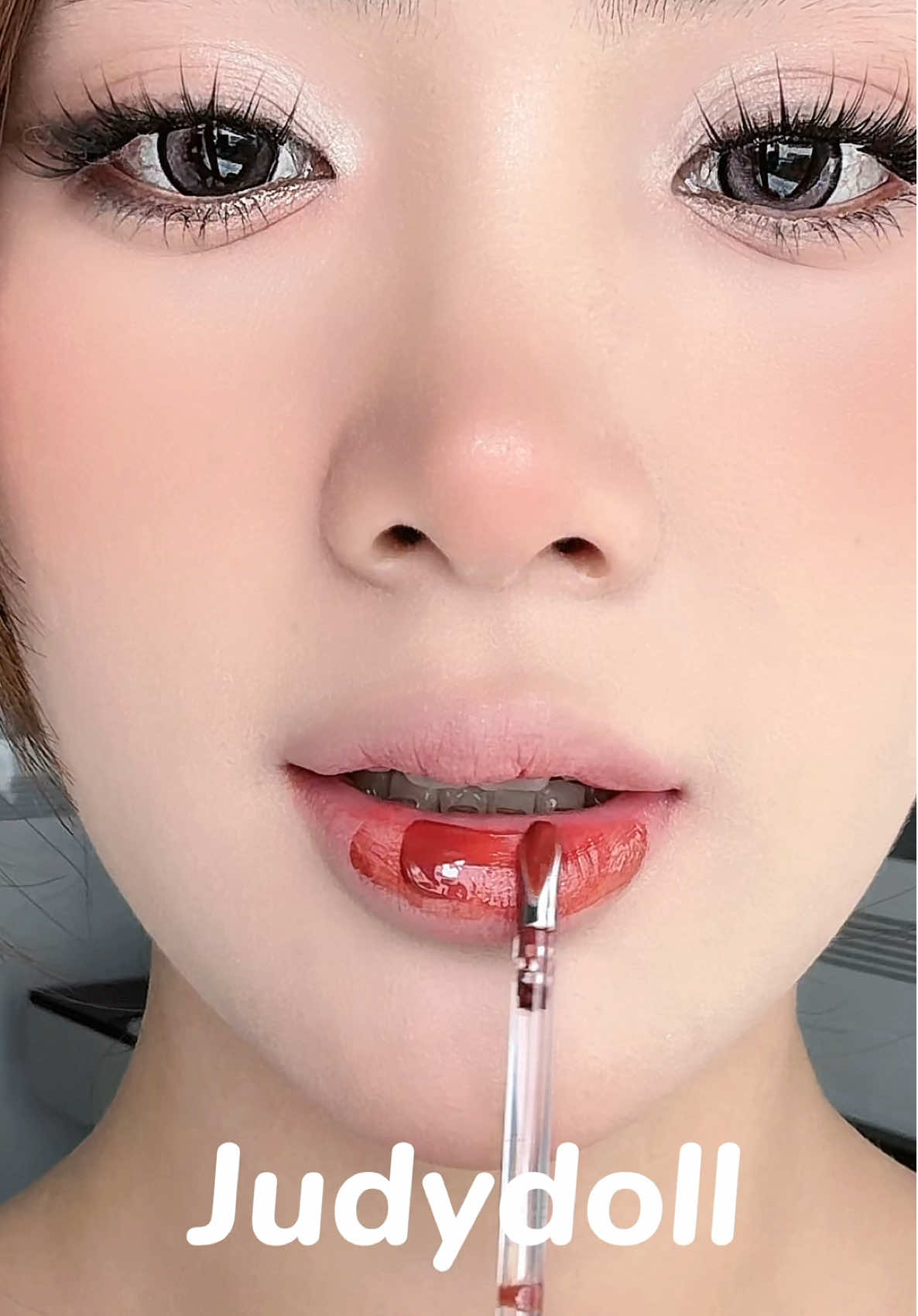 Quánh màu nào chấn động màu đó #judydoll #icewaterylipgloss #biquyetlamdep #reviewlamdep #goclamdep #sonjudydoll 