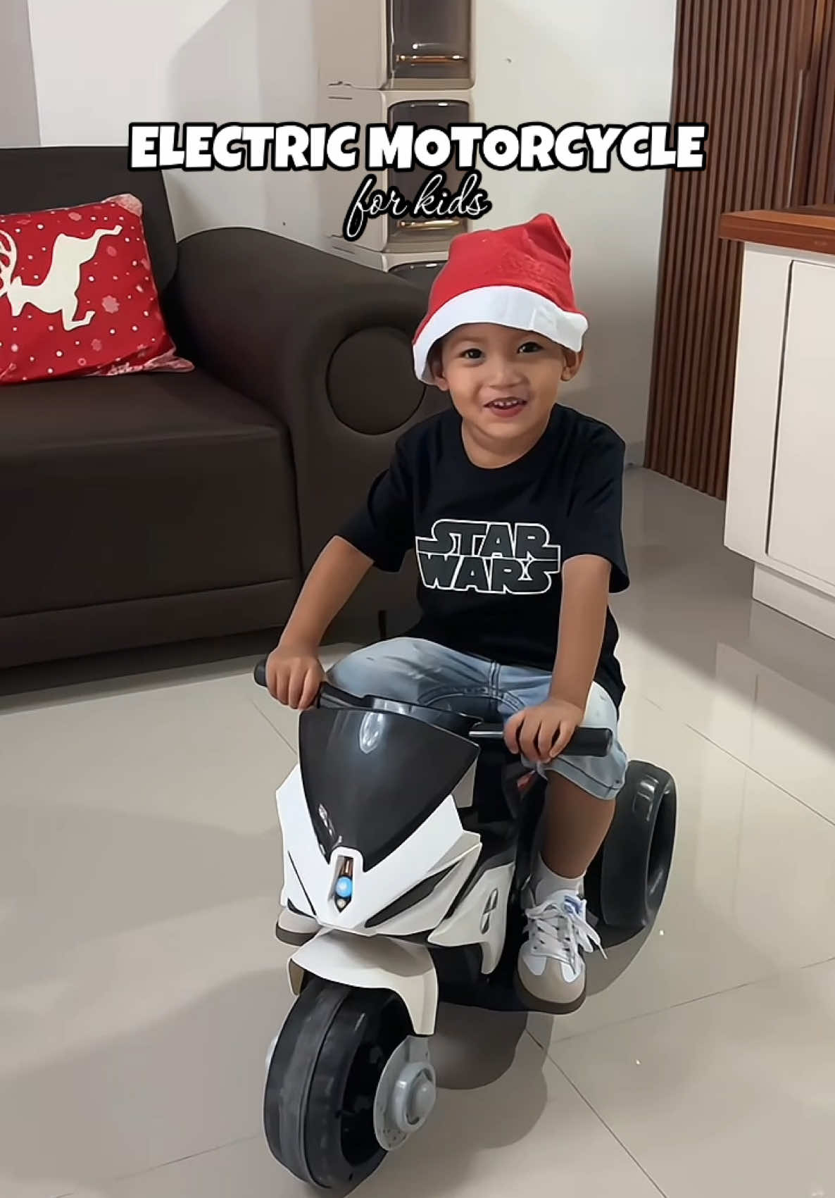 Electric motor for kids ✨ #fyp #fypシ゚viral #motorforkids #electricmotorcycle #giftideas #tiktokfinds 