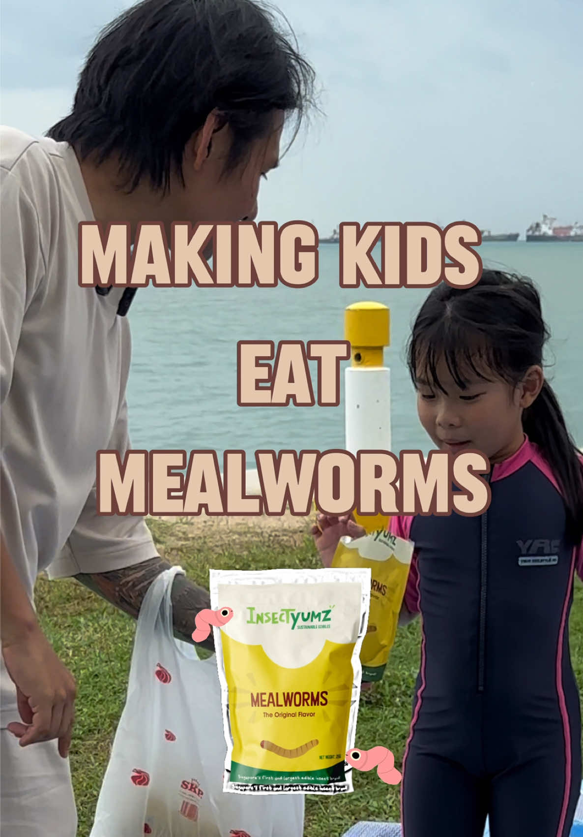 Would u try it? #fyp #cutebaby #cutekid #singaporeviral #mealworms 