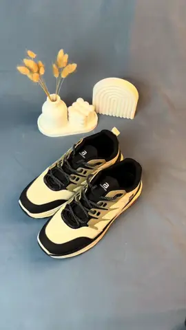 Review sepatu #paranybody #sepatukece #sepatuguenih #sepatumurah #sepatucowo #fyp 