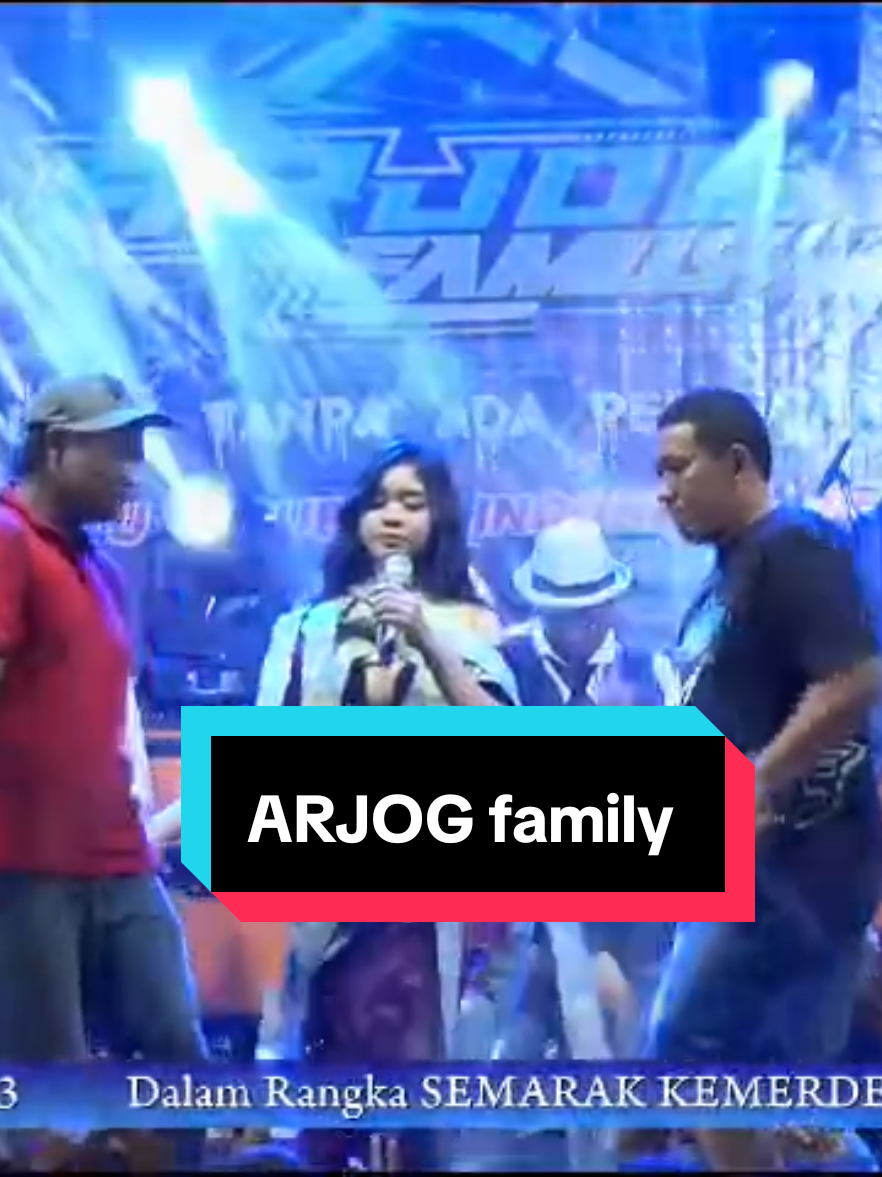 ARJOG family #dangdut #hiburan #viral #video #orkes #hastag #new_azkanada #fypシ #fyp #fyp #videoviral #