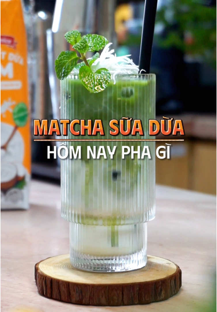 Hôm nay pha Matcha với nước cốt dừa XIM MOM Cocks nha! #homnayphagi #matchacotdua #nuoccotdua #uonggi #congthucphache #douongngon #phache #uongcungtiktok 