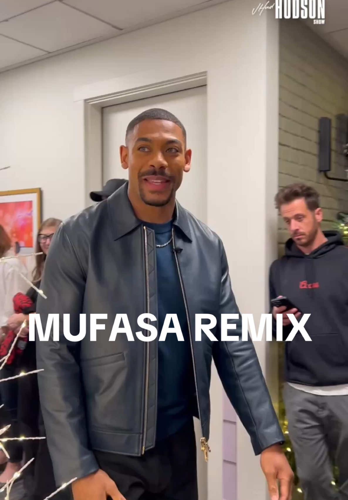 Vous valider mon remix ? 🔥🔥🔥 #mufasa #aaronpierre 