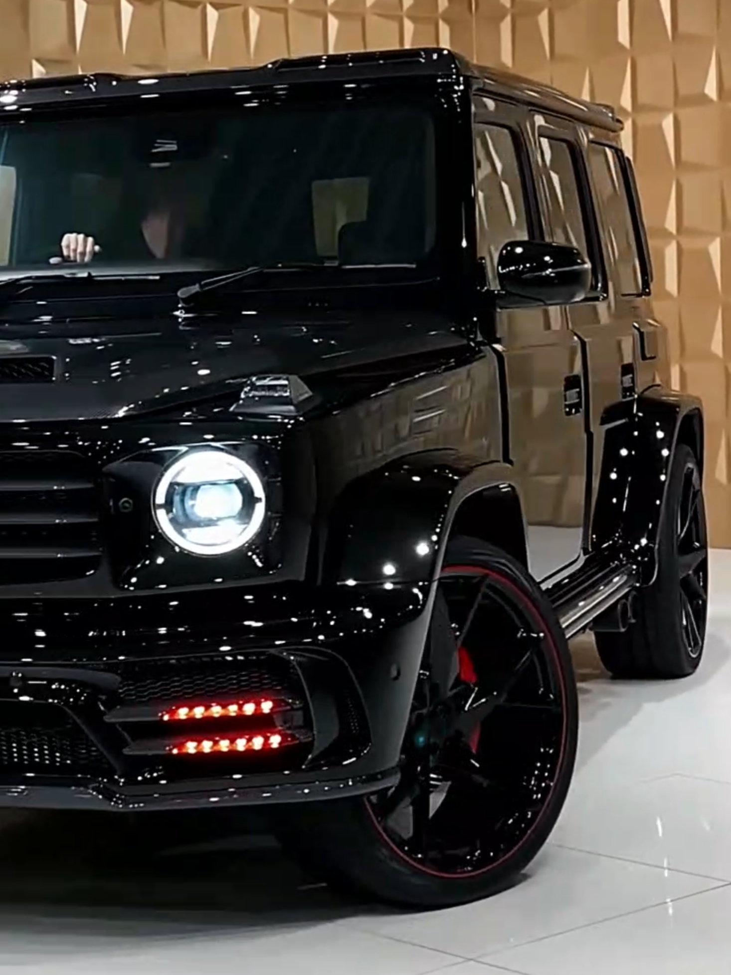 Mercedes G Wagon AMG G63 | Mansory G63 | #MercedesAMG #GWagon #G63AMG #AMG63 #Mansory #MansoryCars #GClass #CarsTiktok #LuxuryCars #SportCar #CarsofInstagram #CarTrends