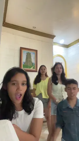 LALALA 😭😂 @yumiii13 @kharl. @Irene Arbuyes 