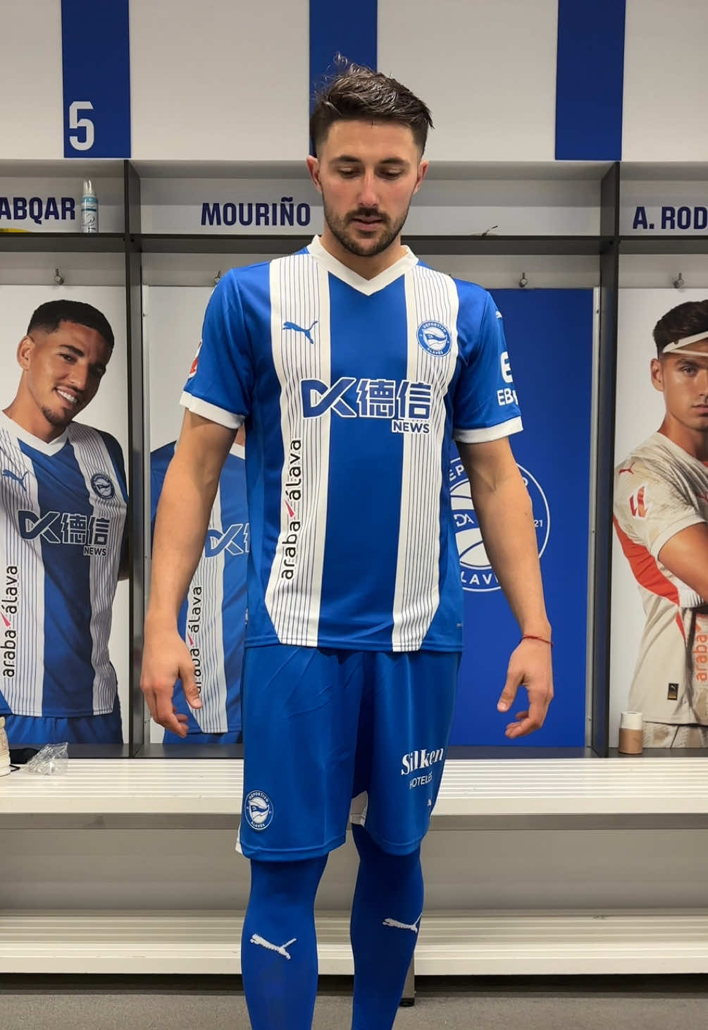 Ya tenemos a Facundo Garcés por Mendi  #goazenglorioso 
