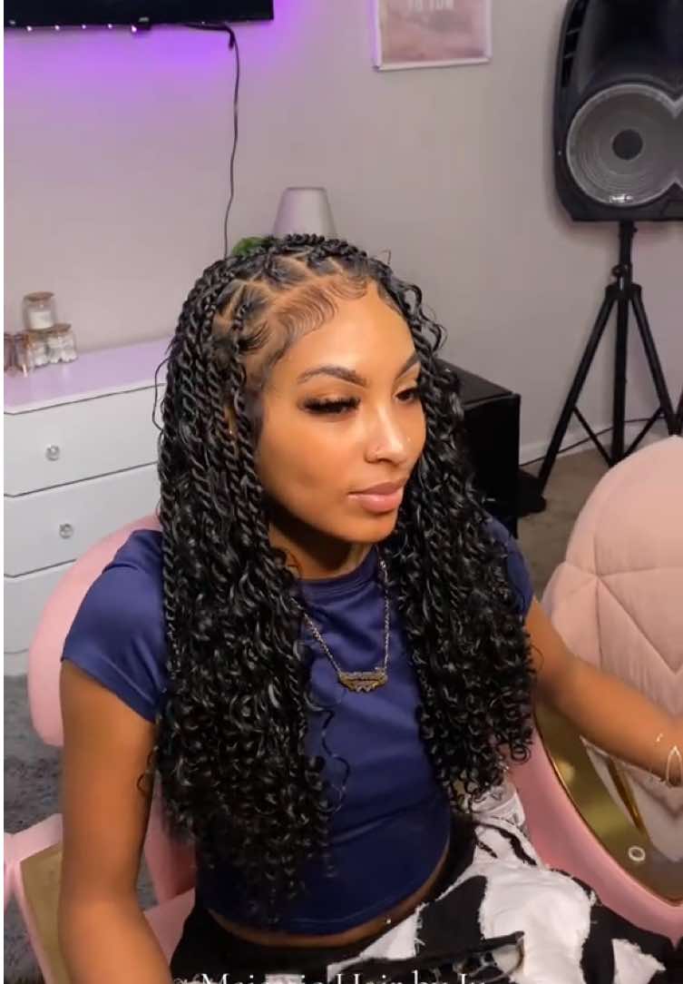Island Twist for the new year 🎀🎀🎀 Book the look 😍😍😍 Service~ Medium mid~ back island twist +deep wave curls  #island #islandtwist #twist #passion #passiontwist #knotlessbraids #knotless #pretty #prettygirls #hairinspo #pslstylist #pslbraider #affordable #viralhair #explorepage #fyp #viralvideo #makemeviral #hairtiktok 