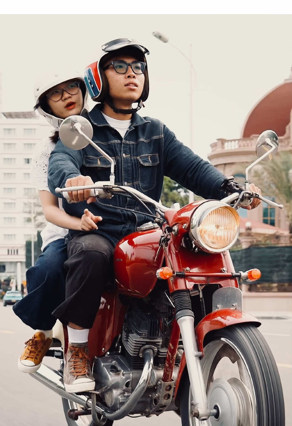 SỐNG TRỌN TỪNG KHOẢNG KHẮC cùng Kraft Asin Lesic nào các anh em 🔥 #kraftvintage #kraft #vintage #krafter #fyp #classic #LearnOnTikTok #motorcycle #rider #asin #giaydep #phongcach 