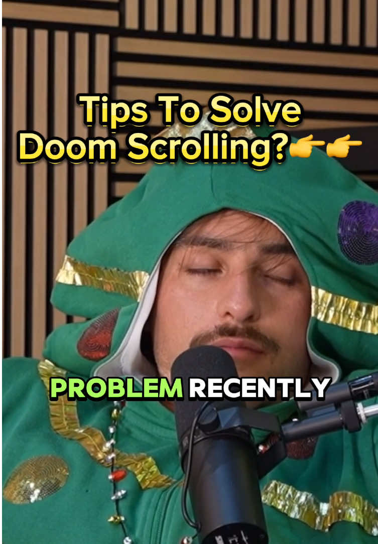 is it even a problem? #scroll #funnyvideo #podcastshow #viralvideo 