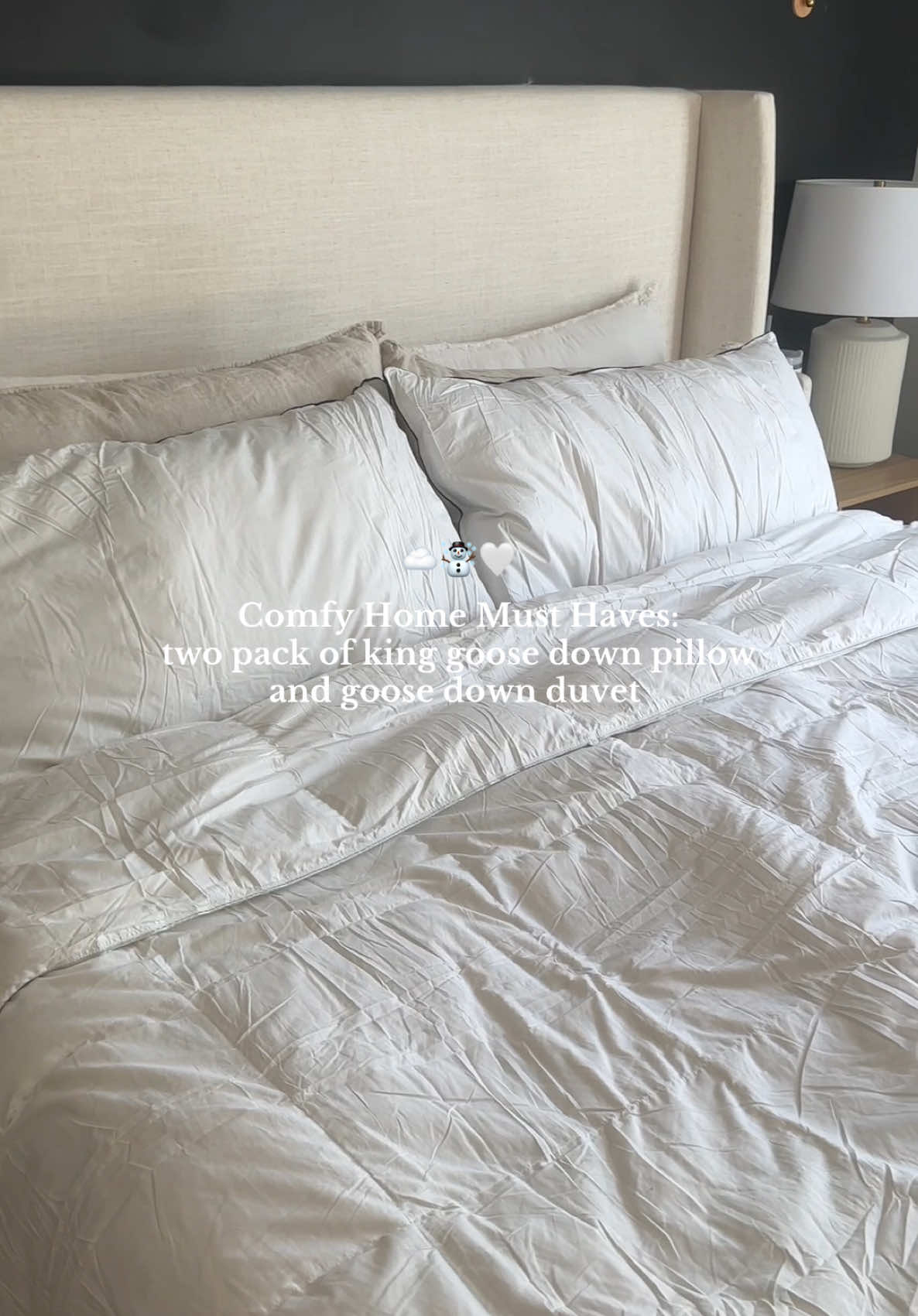 the best change we’ve made and we are sleeping better than ever ☁️💤  @APSMILE #apsmile #pillow #TikTokShop #duvet #bedroom #christmas #newyears #bettersleep #duvetinsert #bedroomset #comforter 