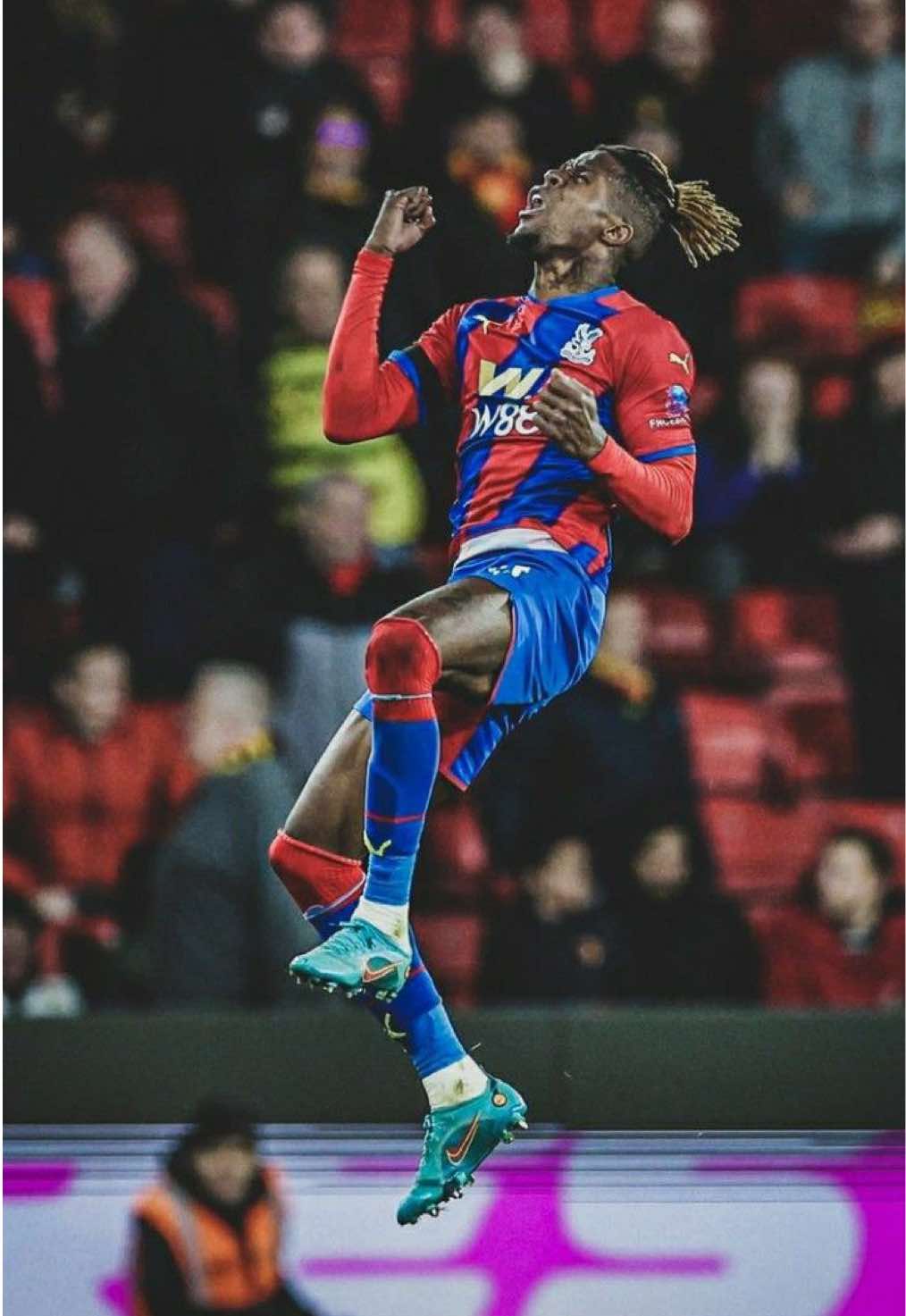 Wilfried Zaha... #wilfriedzaha #zaha #mentality #motivation #soccertiktok #footballtiktok 