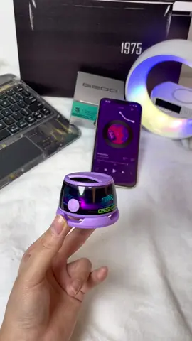 A super convenient,portable mini Bluetooth speaker.#Bluetoothspeaker #magbeat #magsound #tiktokshopholidayhaul #spotlightfind 