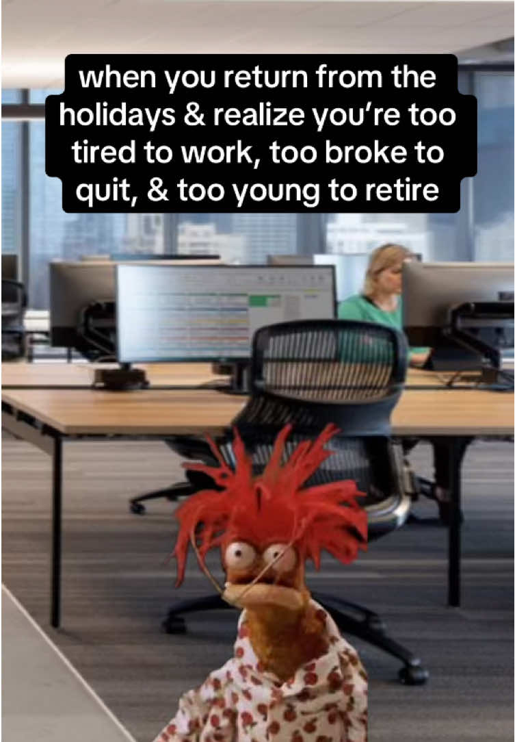 I HATE IT HERE #9to5 #corporatemillennial #workhumor #corporatehumor #corporatejob #corporatelife #corporatejokes #corporateamerica #work #workmemes #officehumor #job #jobhumor #officelife #jobsatire 