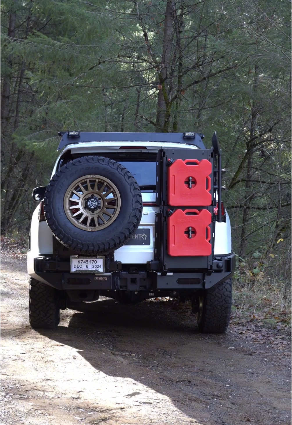 quick taste of @Ron ‘s LX600 build🤩  #offroad #offroading #4runner #tacoma #overlandbuild #overlanding #4x4 #agency6 #toyota #trd #foryou #landcruiser #a6 #fypツ #dissentoffroad #lx600 #lexus #overland 