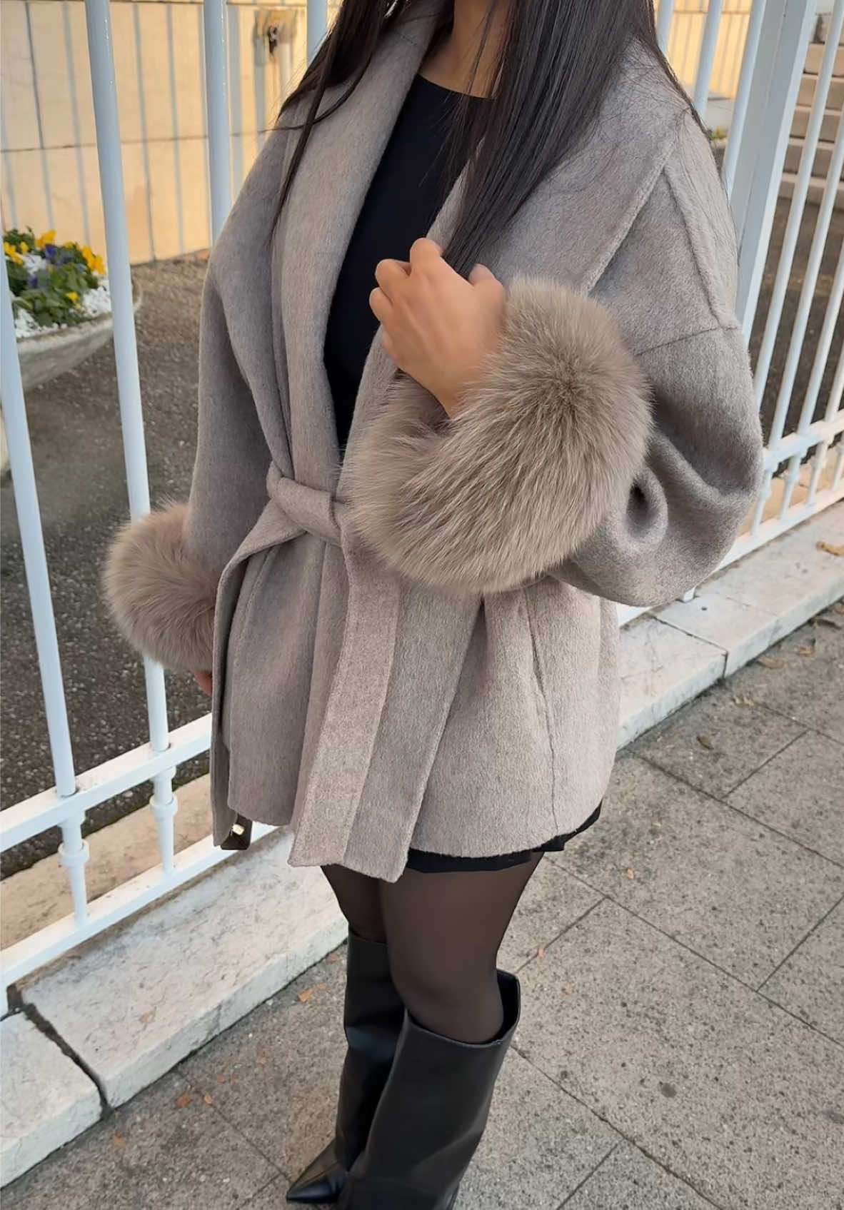 De nouveau en stock! | Manteau marron à fourrure 