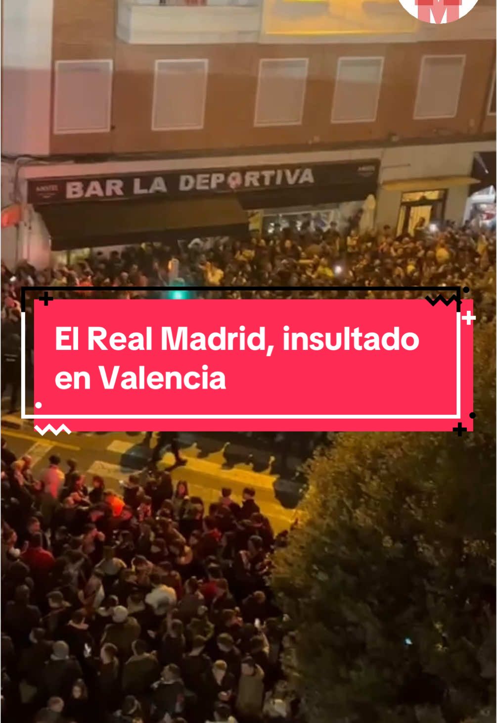 😖 “Vinicius balón de playa...” y otros insultos al Real Madrid, que llega por la puerta de atrás a Mestalla para evitar problemas #LaLiga 