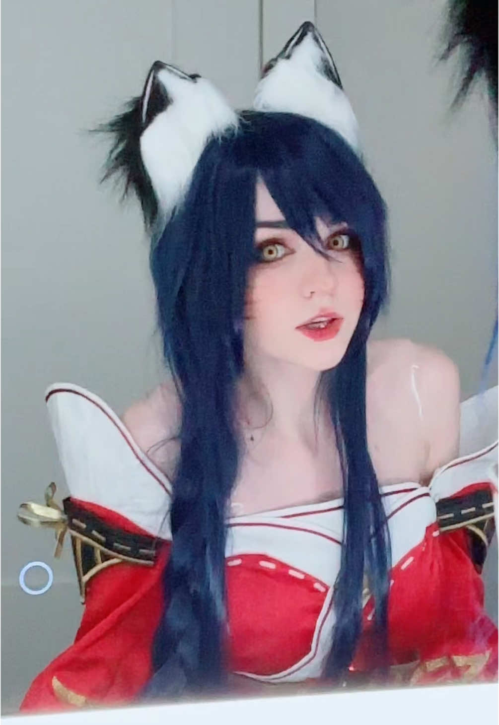 SINCE WERE BRINGING 2020 BACK can we bring back cosplay tiktok pls #ahricosplay #leagueoflegendscosplay #ahri #lolcosplay #ahrileagueoflegends 