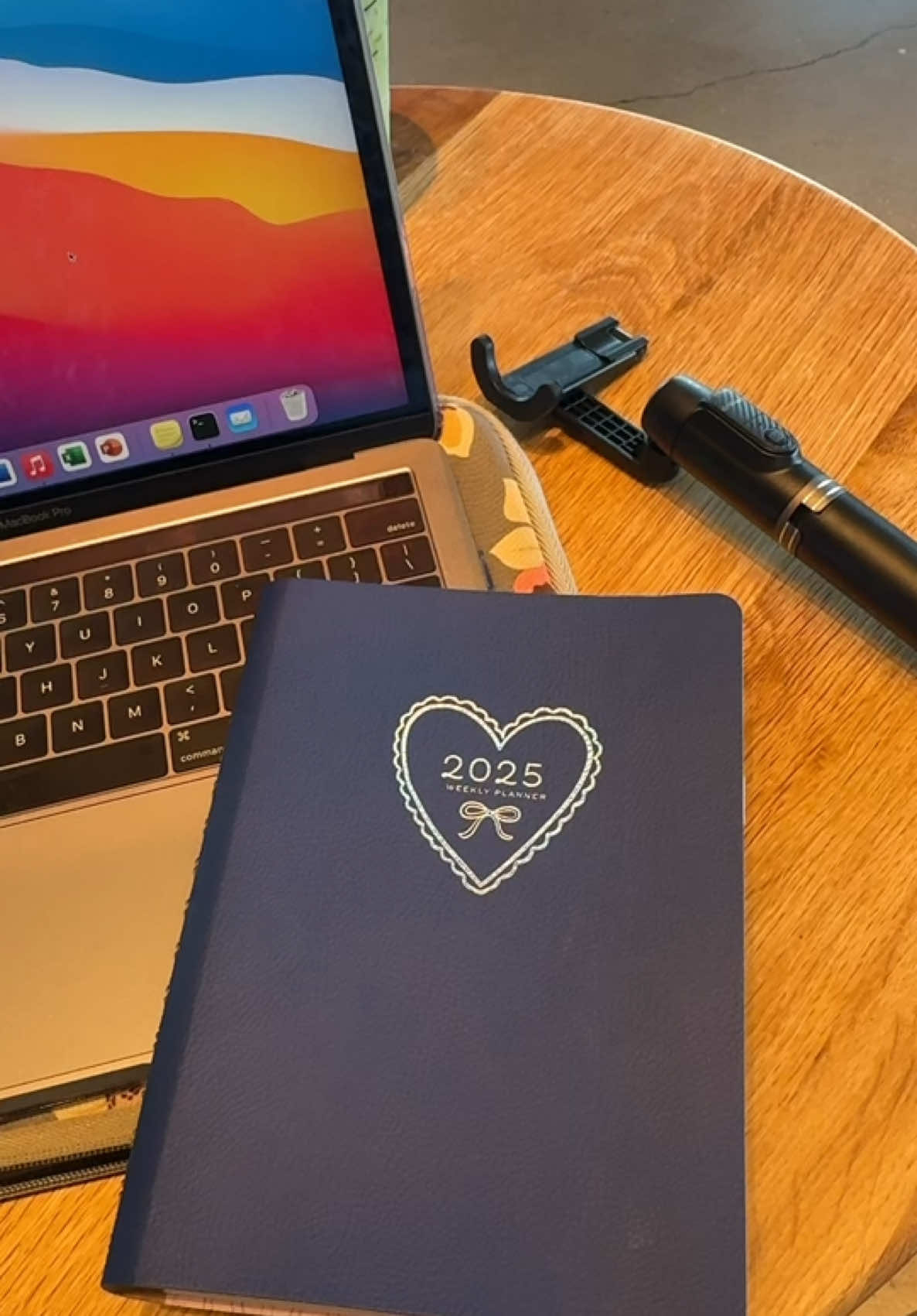 So ready to tackle this years goals 💗🎀✨  #2025 #motivation #newyear #marshallsfinds 