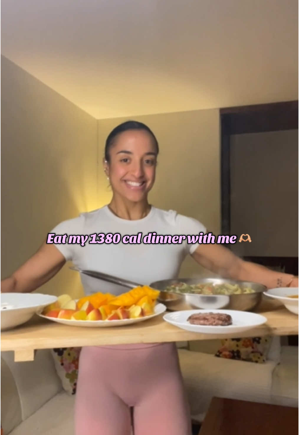 nourish your feminine energy.✨🌸 #humanfooddiet #diet #mukbang #healthymukbang #asmr #ventreplat #metabolism #fixyourmetabolism #intuitiveeating #musculation #Fitness #weightloss #fastmetabolism #eatclean #foodisfuel #whatieatinaday #unejourneedansmonassiette #tca #alimentationintuitive #alimentationsaine #pertedepoids #transformationphysique #mindfuleating 