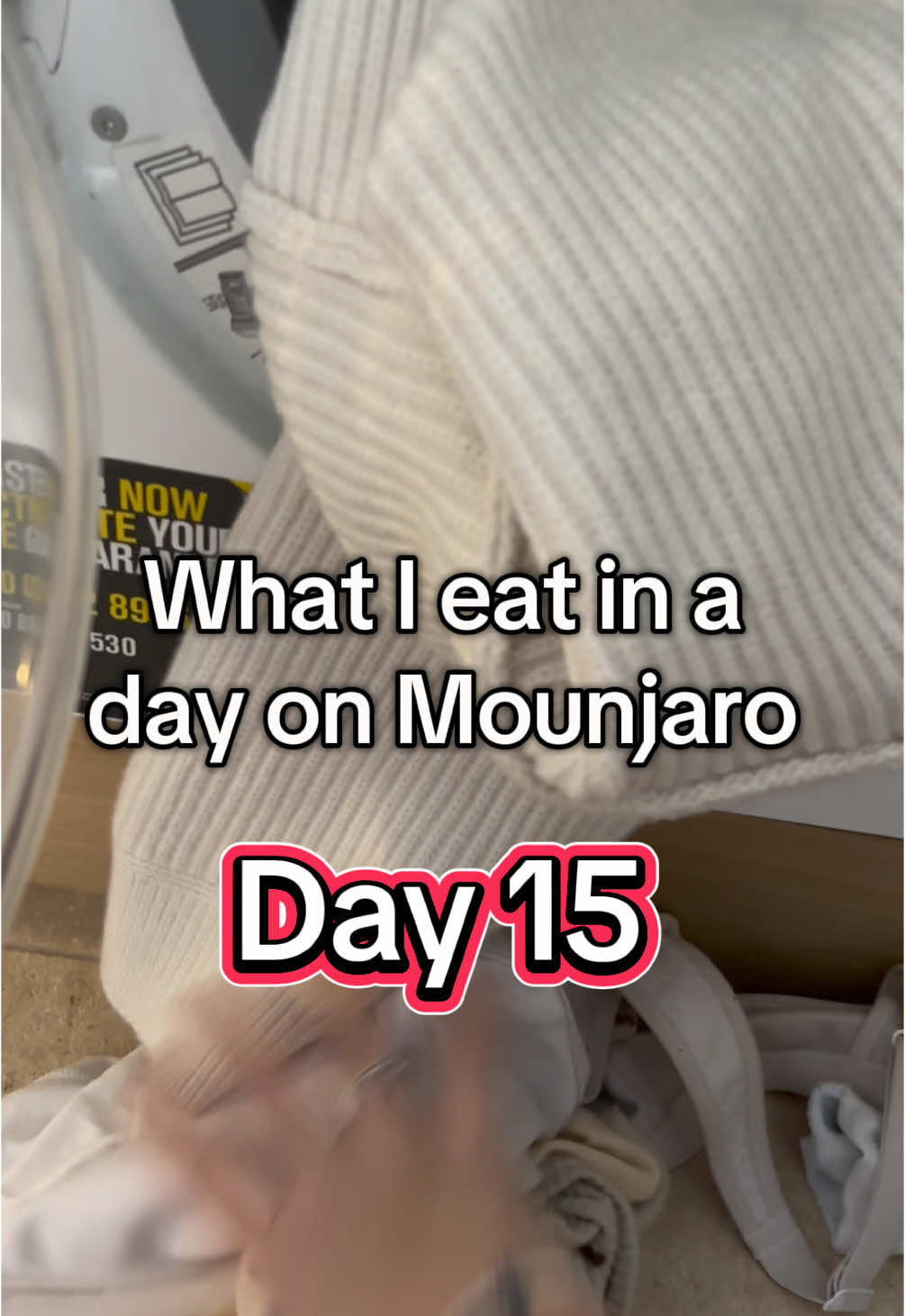 What I eat in a day on 2.5mg of Mounjaro! I recorded this voiceover and my dog felt like this was the time to give himself a wash, so if you listen closely you can hear some tounge action 😝  #aldi #alditiktok #aldifinds #mounjaro #mounjarouk #mounjarotok #wieiad #whatieatinaday 