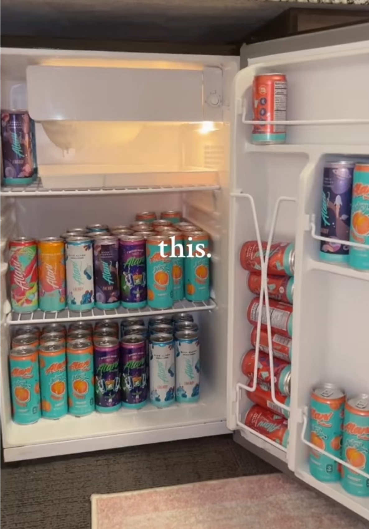 nothing beats this view 🤤 #fridgegoals #fridgerestock #drinktok #alaninu #energydrinks #energy #alaninutrition @Alani Nutrition 