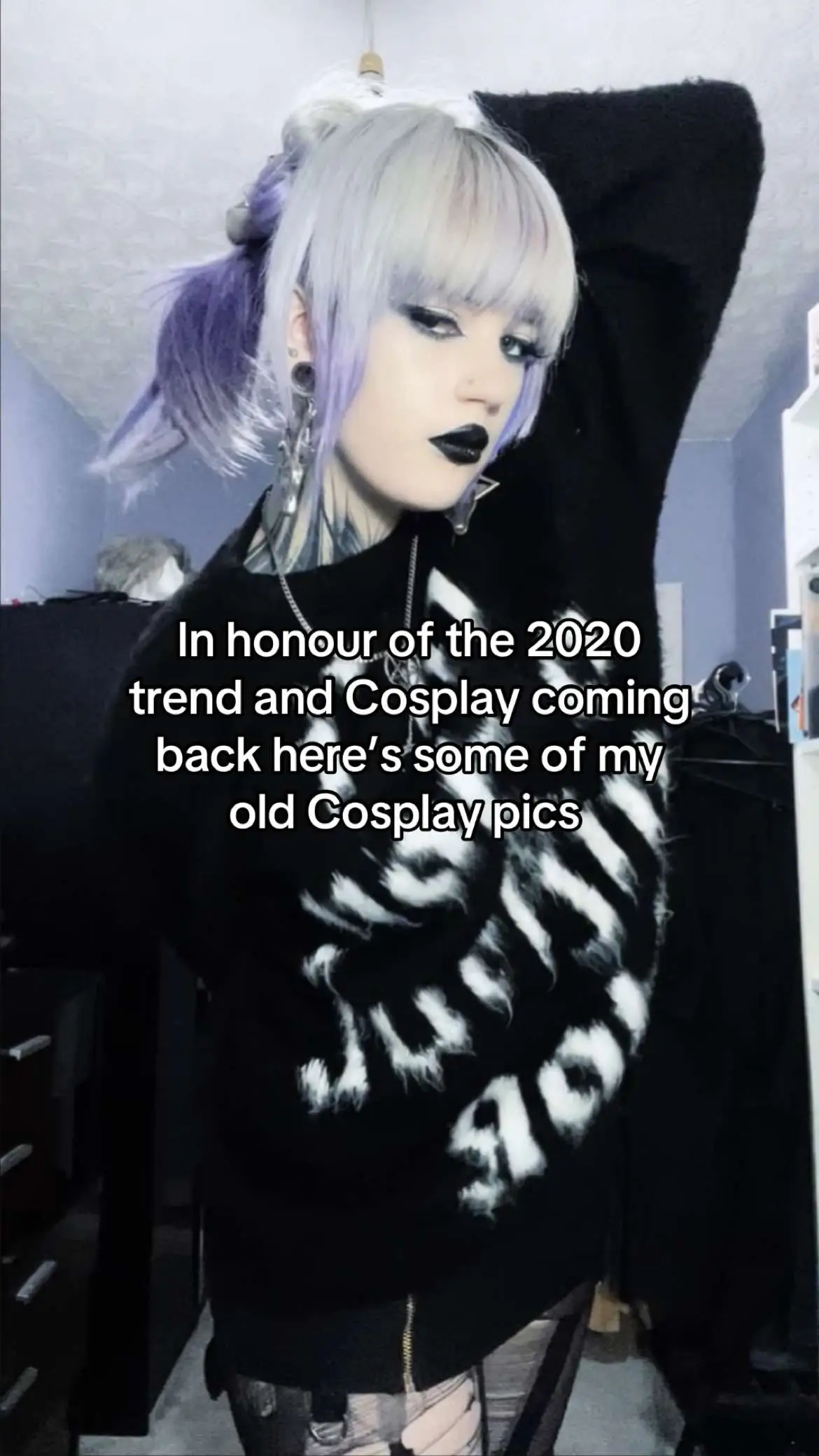 I’ve still got some interesting 2020 Cosplay photos somewhere but I wanted to look back on a few I was more proud of lol #fyp #alt #2020 #cosplay #danganronpa 