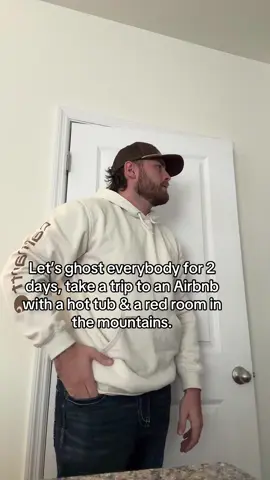 #relatable #dateidea #trip #her #redroom #hottub #Relationship #fypシviral 