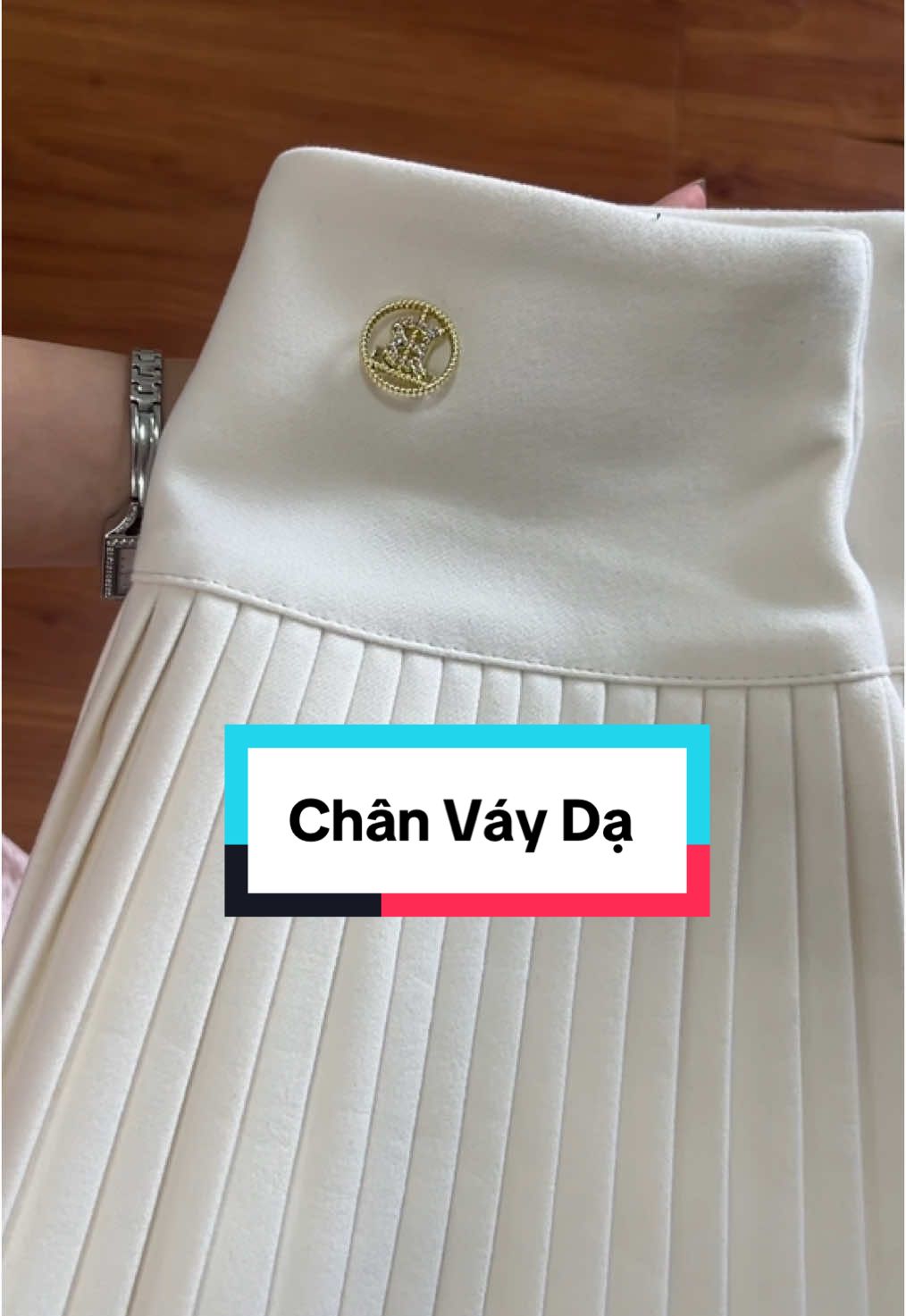 #chanvay #chanvayxinh #chanvayxeply #chanvayxoe #chanvayda #quanaoquangchau #quanaohottrend #fyp #follower #xuhuong #trending 