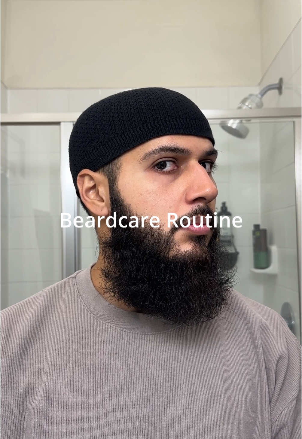 People have asked me how I maintain my beard now that it’s much longer than before. It’s pretty simple 1. Use a beard wash 1-2x a week 2. Use beard oil daily 3. Beard Balm to maintain shape I groom my beard + mustache  between haircuts sometimes if I wait too long to get one.  #beard #beardroutine #muslim #muslimmen #islam #fyp 