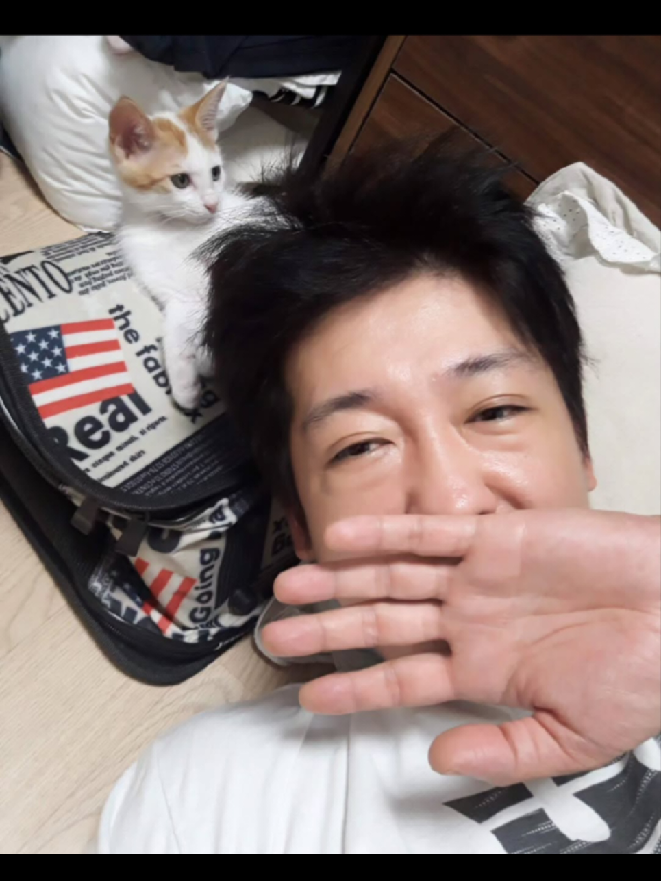 he loves cats :> #jangdeoksu #jangdeoksuedit #heonsungtae  #squidgame #squidgameseason1 #squidgames #squidgameseason2 #squidgameedit #squidgamenetflix #foryou #fyp #fyy 