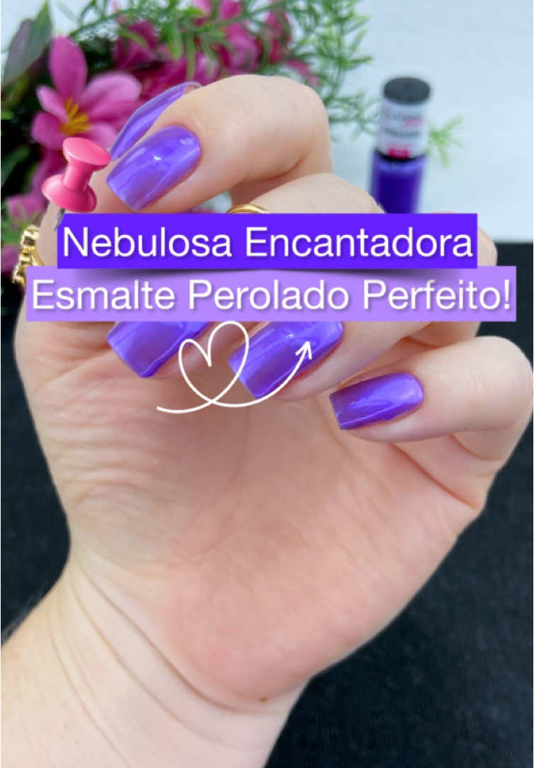 Esmalte Perolado Nebulosa: A Cor dos Sonhos! ✨🌌 Estou completamente apaixonada pelo esmalte perolado **Nebulosa** da **Ajuma Colors**! 🌈 Ele é perfeito para misturinhas, mas hoje decidi usá-lo sozinho e, sinceramente, ele cobriu maravilhosamente em apenas 3 camadas. Olha como ficou lindo! 😍💅 Se você também amou essa cor, não esquece de curtir, comentar e me seguir para mais dicas de esmaltação! 💖✨ #esmalte #nebulosa #ajumacolors #Esmaltacao #unhaslindas #beleza #cores #esmalteperolado #inspiração #amorpelasunhas 