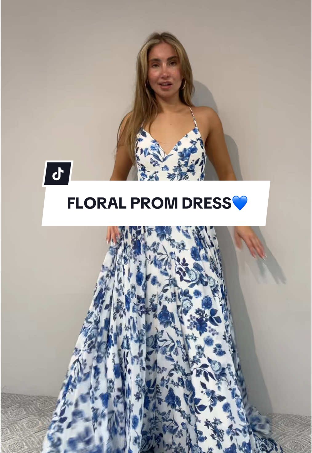 This floral dress is stunning 🫶💙 #bestforbride #prom #bluedress #blueeyes #promdresses #bluedress 