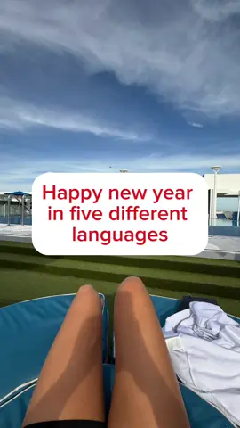 Happy new year to all of you! Thank you for following along 🫶🏽 here’s how you say happy new year in five different languages 🇫🇷🇮🇹🇻🇪🇵🇹🇺🇸  	•	#ViajeLingüístico 	•	#BilingüeGoals 	•	#HablaElMundo 	•	#LearnLangues 	•	#VoyageLinguistique 	•	#BilingueDreams 	•	#ParleLeMonde 	•	#ImparaLingue 	•	#ViaggioLinguistico 	•	#BilingueObiettivi 	•	#ParlaIlMondo 