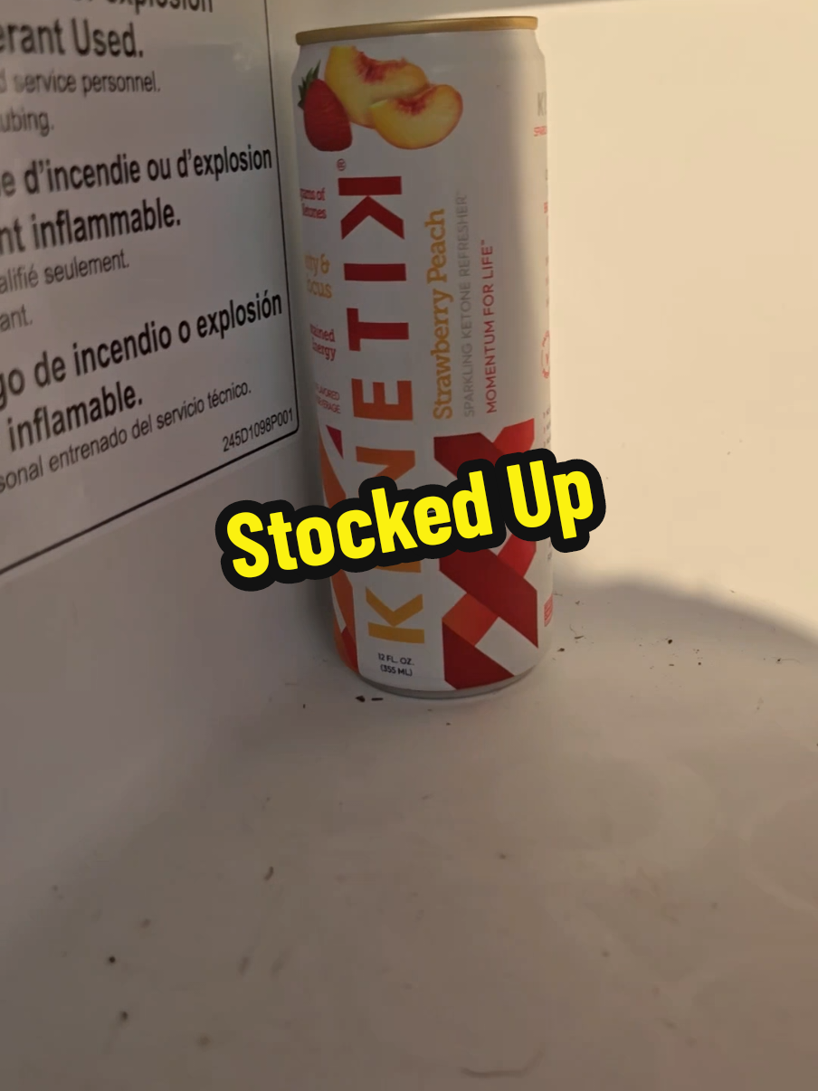 Replacing my early afternoon caffeine with a @Kenetik  everyday for the brain boost I need the rest if the day. Want to try with me?  #BeKenetik  #CaffeineDetox #CleanEnergy #KenetikEnergy #NewYearNewYou #NewYearNewAura #TikTokShopCreatorPicks #TikTokShopLastChance  #spotlightfinds 