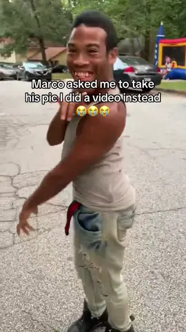 😂 Idk why I play so muchhhhh😫 #trending #explorepage #fyp #funny #funnyvideos #explore #viralvideo #shamar #foryoupage #foryou #viral #silly 