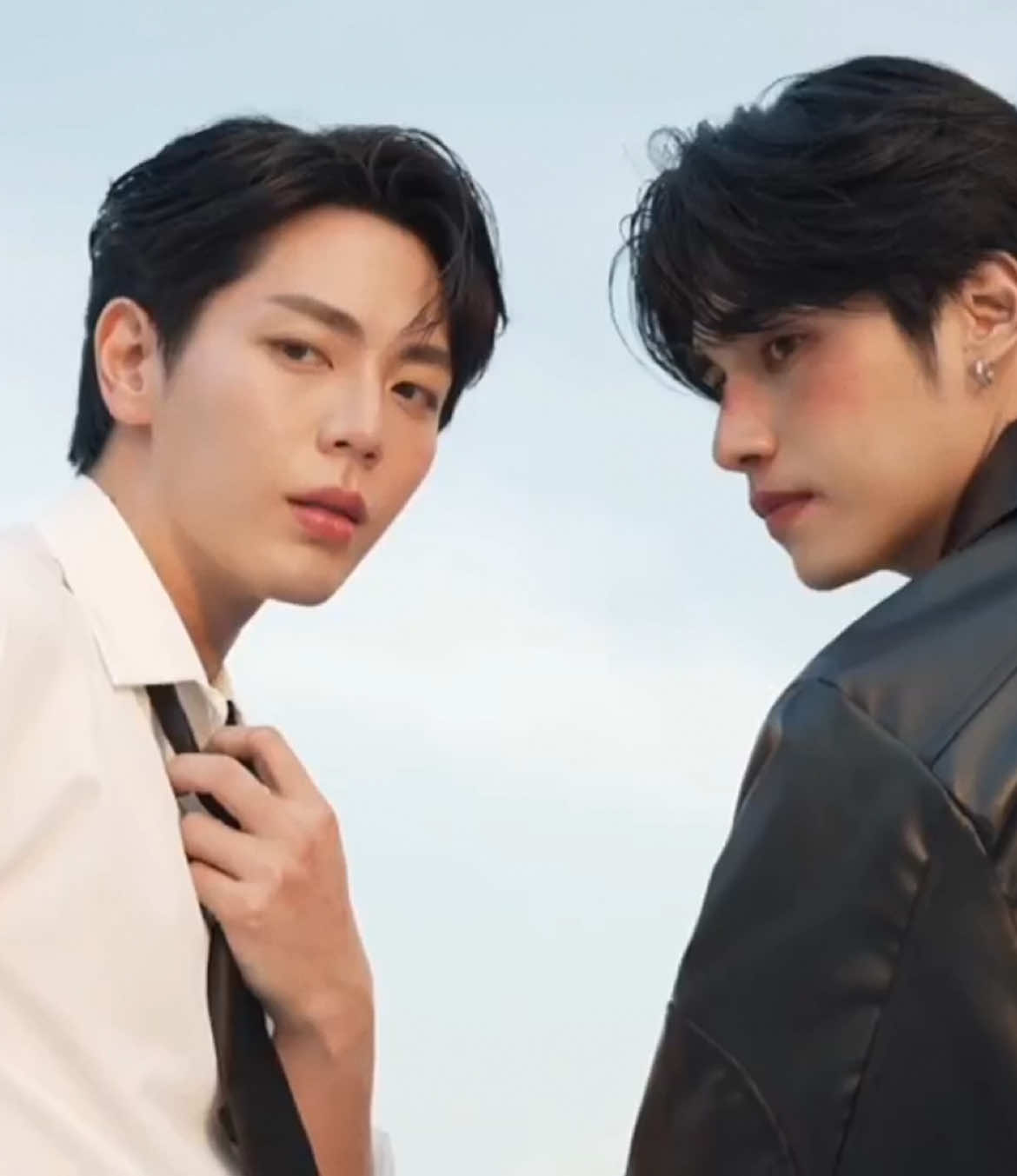 ok but can we talk about their visuals 😔😔😔😔😔 #uppoom #uppoompat #poompps #poomphuripan #อัพภูมิพัฒน์ #ภูมิภูริพันธ์ #อัพภูมิ #mystandin #fyp 