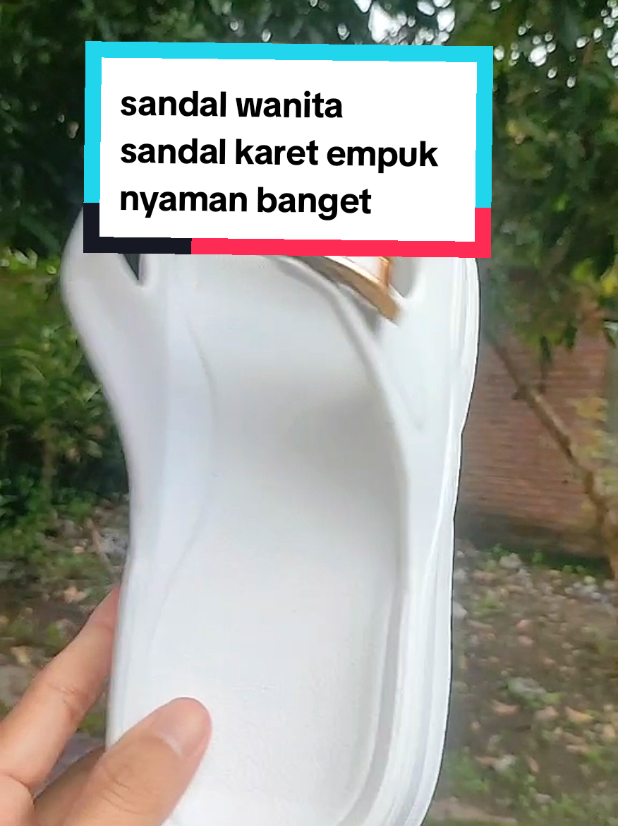 sandal wanita sandal karet sandal wanita sandal ringan nyaman d pakai murah kebangetan  #sandal #sandalwanita #sandals #sandalmurah #laylatul354 #cuantanpabatas #fyppppppppppppppppppppppp 