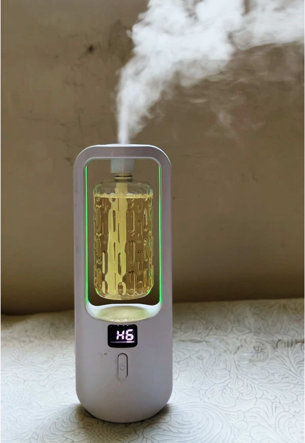 No more amoy kulob #humidifier #fragrance #rechargeable #fyp #tiktok #affiliatemarketing #affiliate #creatorsearchinsights 